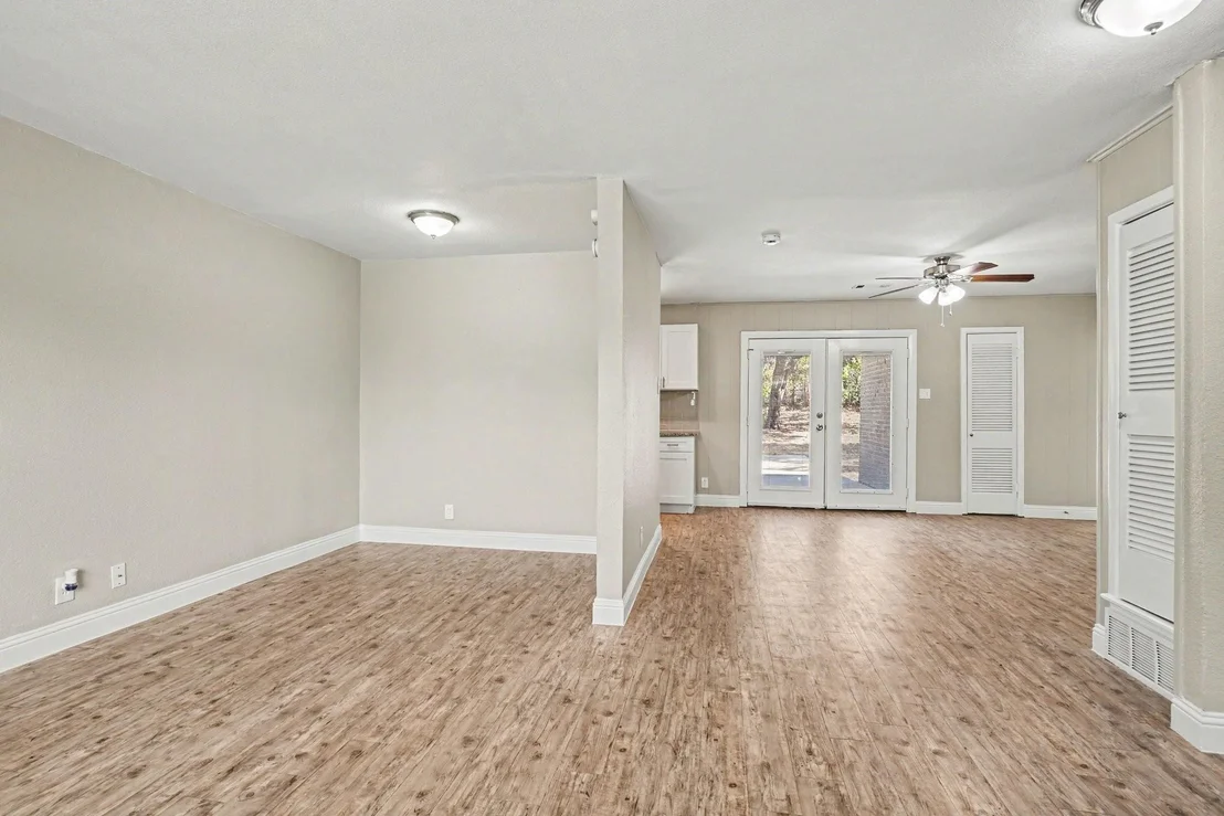 Photo of 6705 Yosemite Drive