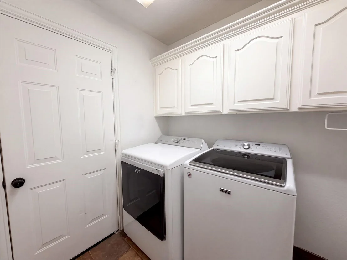 Photo of 1623 W Pleasant Drive