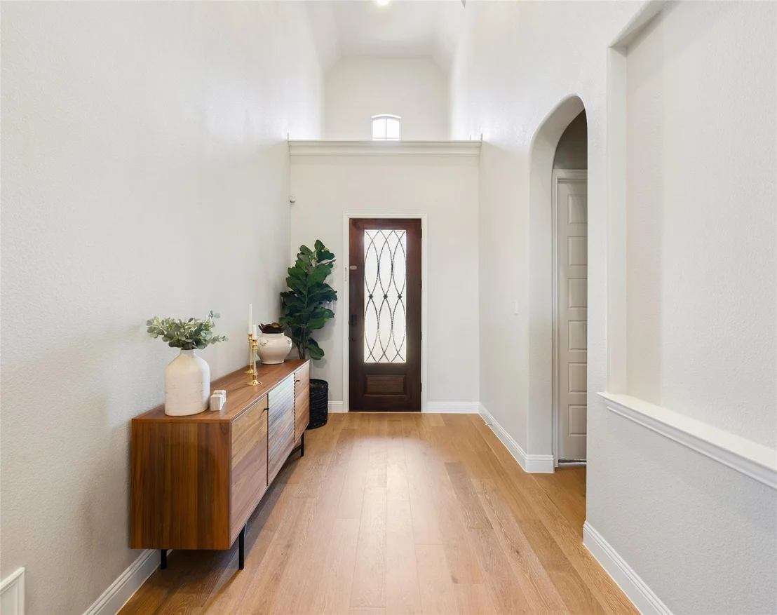 Photo of 1116 Broadmoor Way