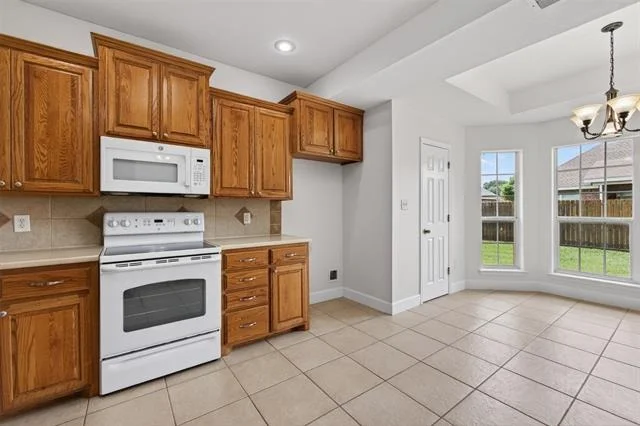 Photo of 3325 Silver Oaks Drive