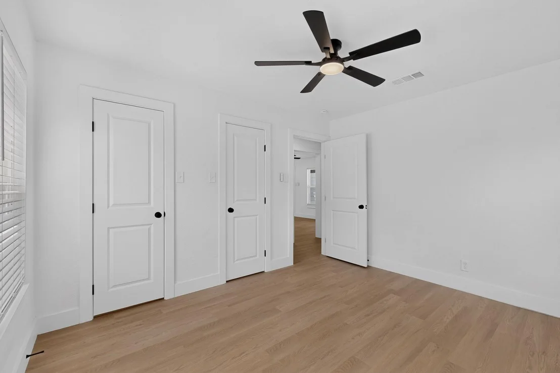 Photo of 808 Lilac Drive