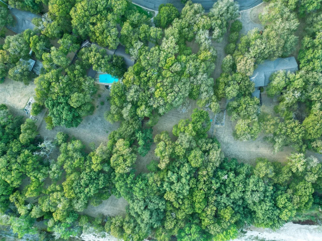 Photo of 223 Oak Creek Circle