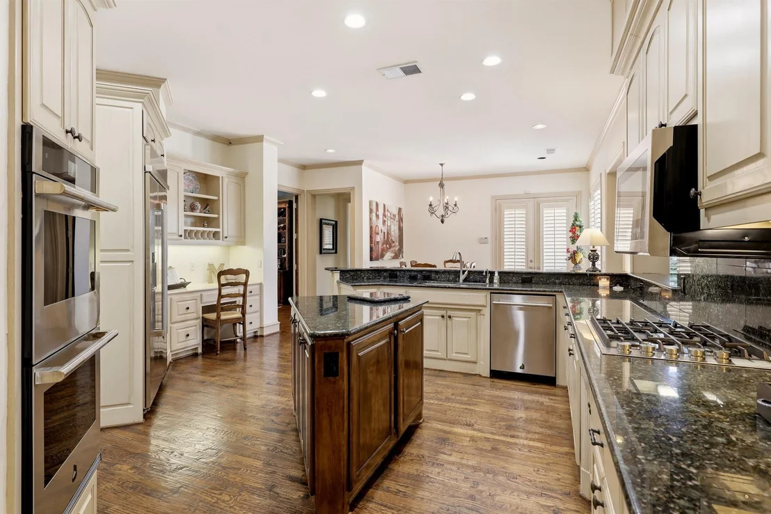 Photo of 2708 Anders Lane