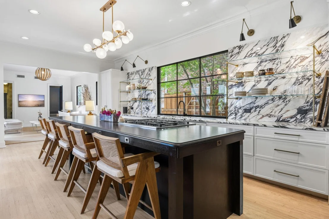 Photo of 3105 Drexel Drive