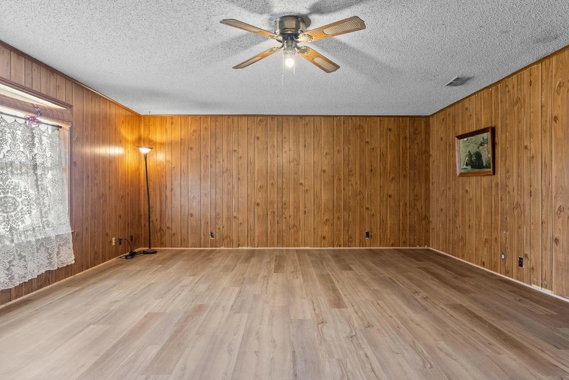 Photo of 1699 County Road 3240