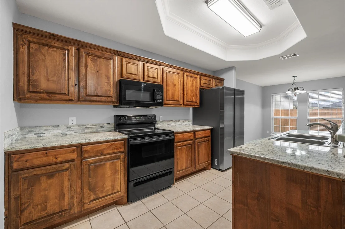 Photo of 10121 Colony Drive