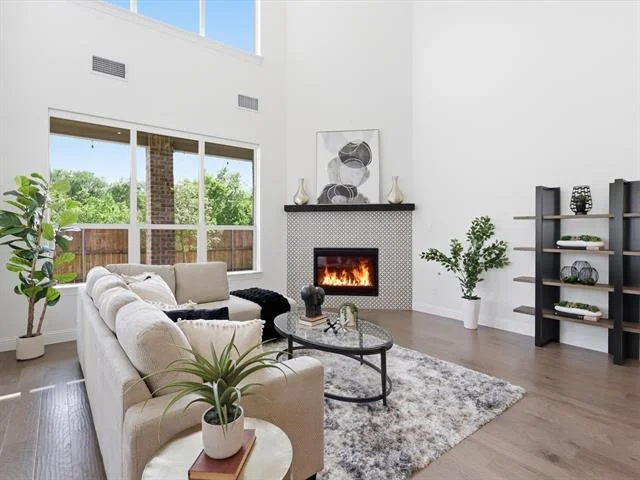 Photo of 4828 Sunnybrook Drive