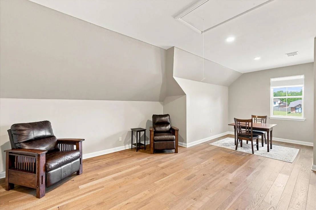 Photo of 1228 Robin Drive