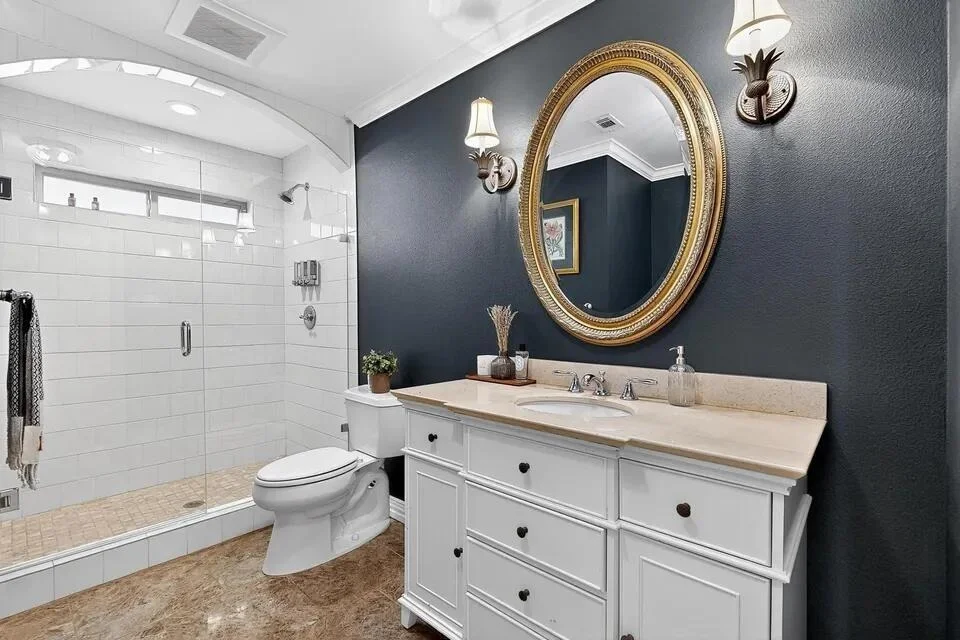 Photo of 2806 Sausalito Drive
