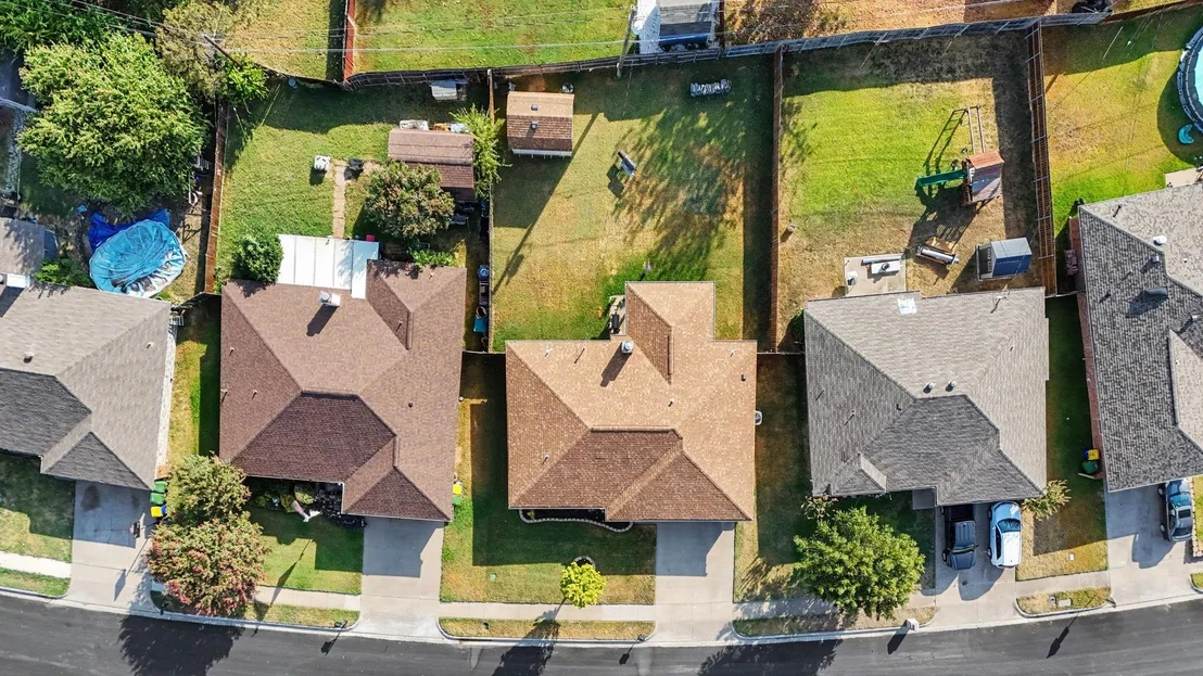 Photo of 7624 Maplehill Road