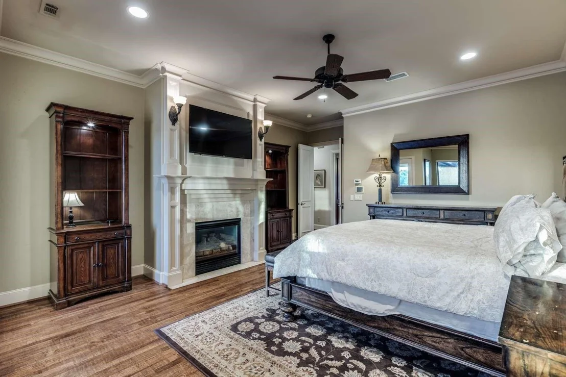 Photo of 403 Creekside Drive