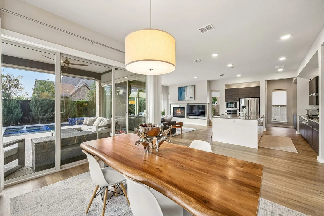 Photo of 4039 Heatherton Drive