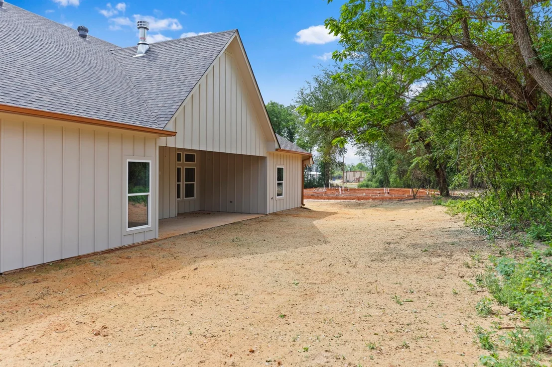 Photo of 17300 Woodcrest Circle