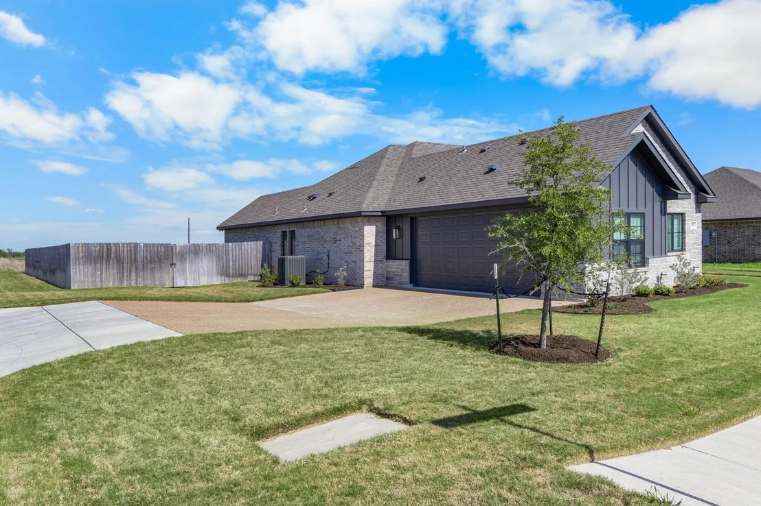 Photo of 399 Frederick Drive