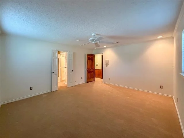 Photo of 13001 Stonebridge Road