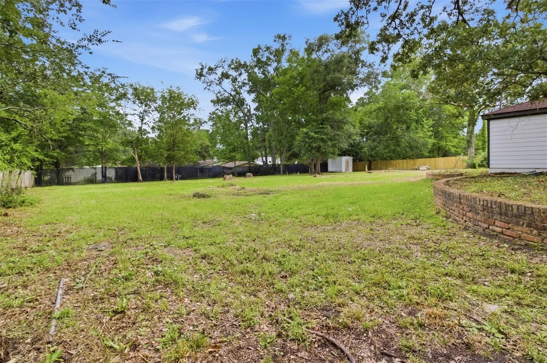 Photo of 325 Sunset Boulevard