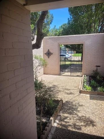 Photo of 2826 Salinas Drive