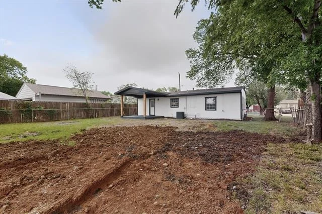 Photo of 930 Shawnee Trace