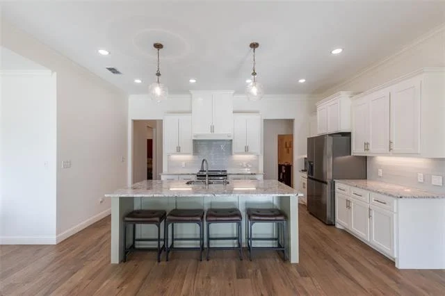 Photo of 6917 Mcleod Drive