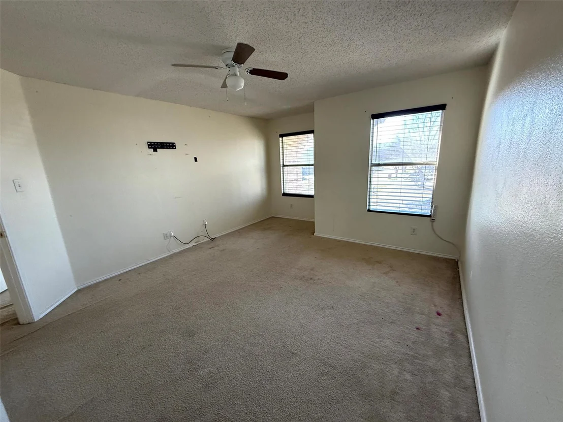 Photo of 7919 Mosstree Drive