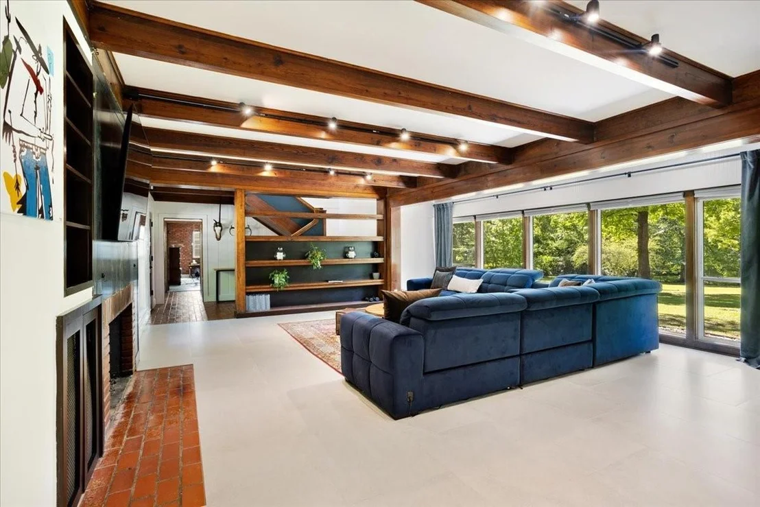 Photo of 1000 Yorkshire Drive