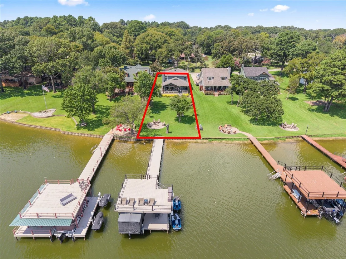 Photo of 13700 Park Harbor Drive