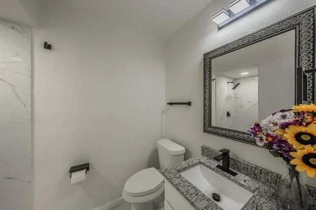Photo of 228 Blair Lane