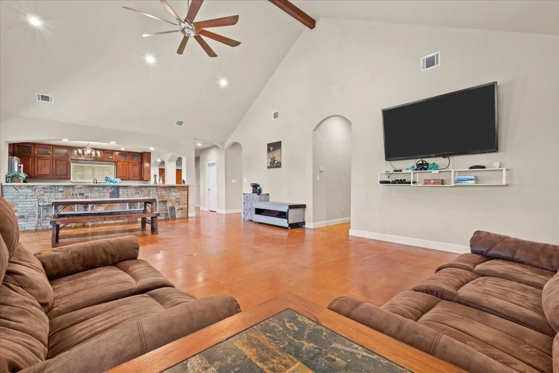 Photo of 3601 Oak Circle