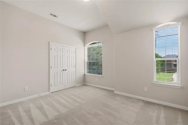 Photo of 201 Oak Point Drive
