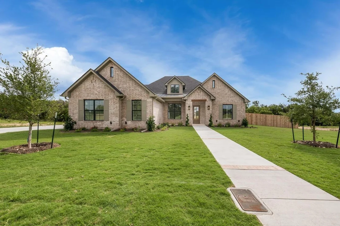 Photo of 8005 Bee Cave Road