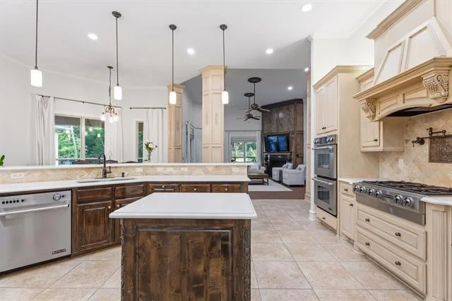 Photo of 1915 Stoneleaf Drive