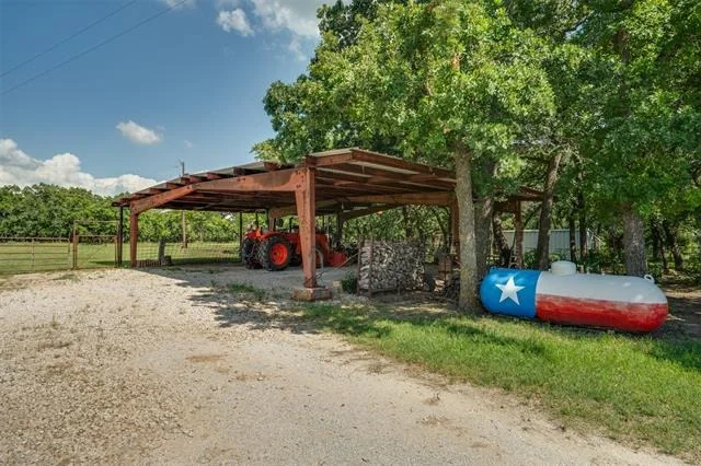 Photo of 957 CR 1886