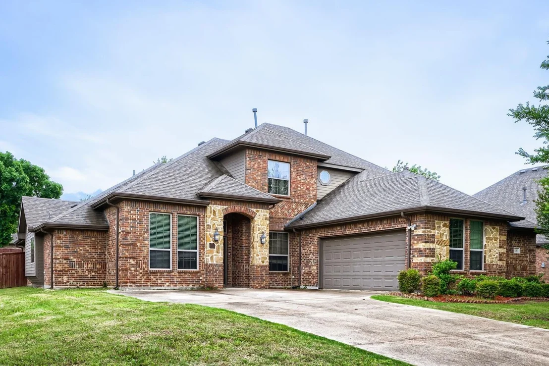 Photo of 126 Fox Hollow Boulevard