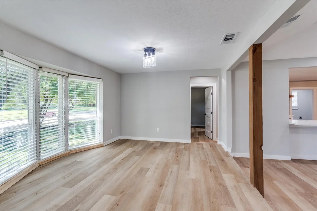 Photo of 2625 Mollimar Drive