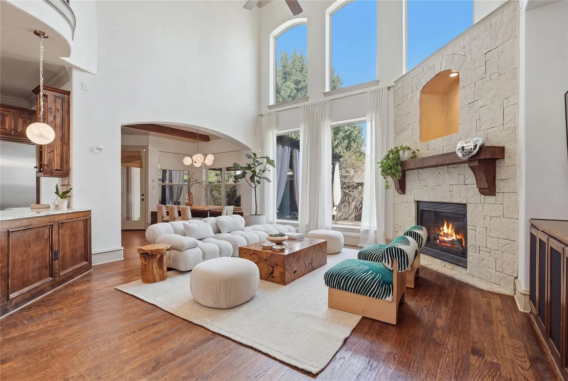 Photo of 5757 Bernay Lane