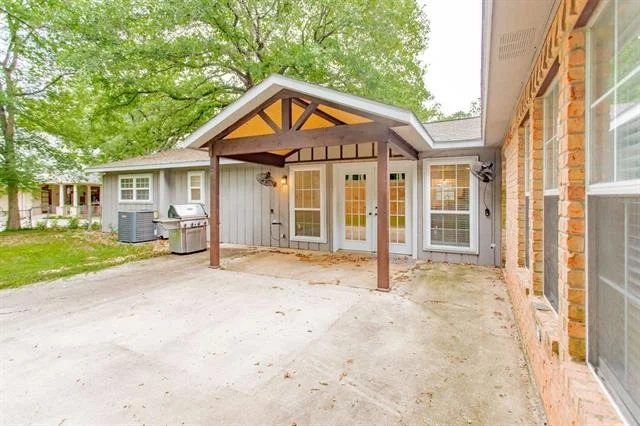 Photo of 105 Grass Knoll Drive