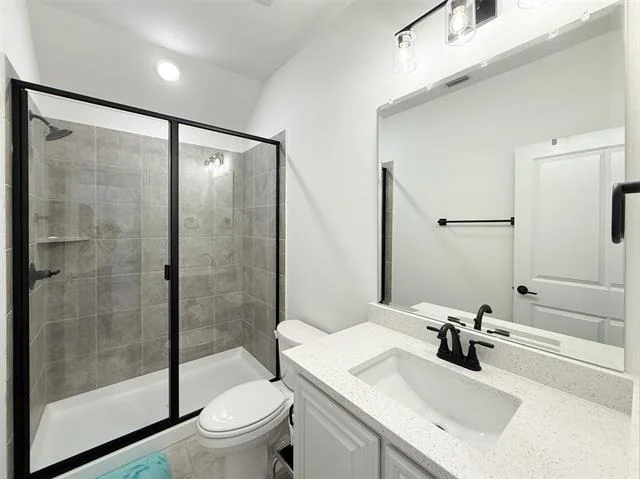 Photo of 1133 Oriole Drive