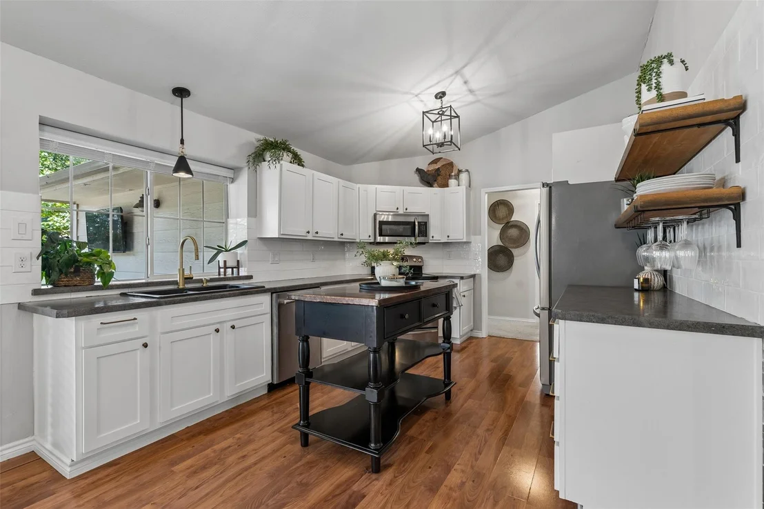 Photo of 513 Briarcroft Drive