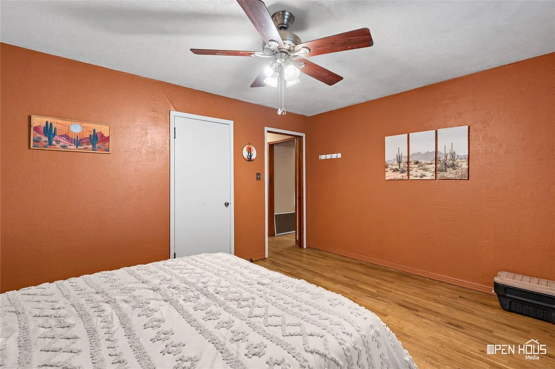 Photo of 1593 Irvin Road