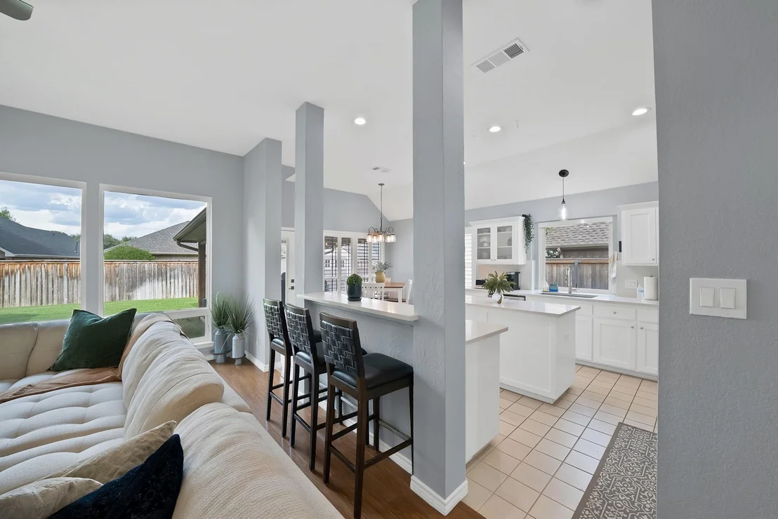 Photo of 4 Dobree Court