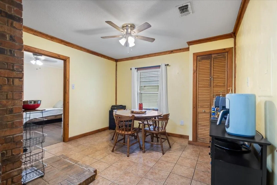 Photo of 2360 Elk Road