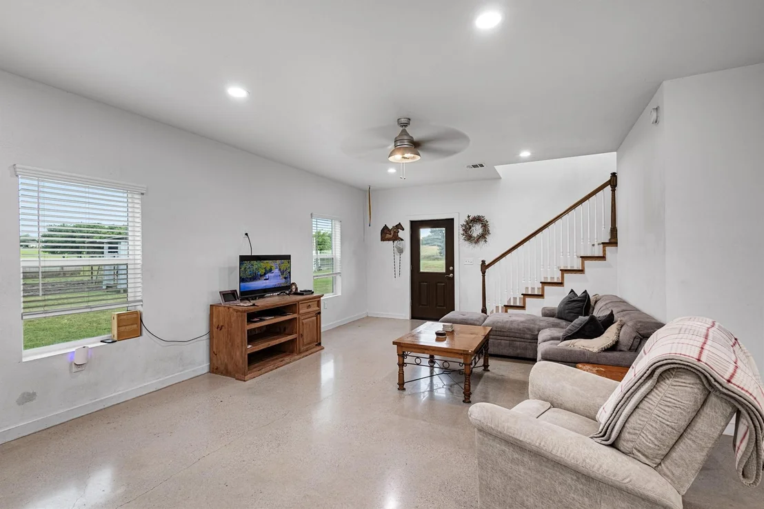 Photo of 124 County Road 4511
