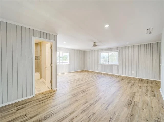 Photo of 6004 White Rose Trail