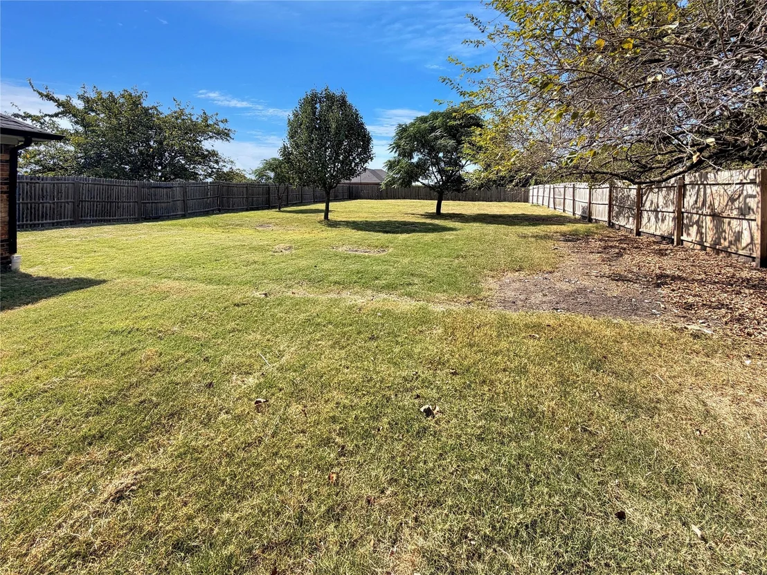 Photo of 1106 N Atkins Drive