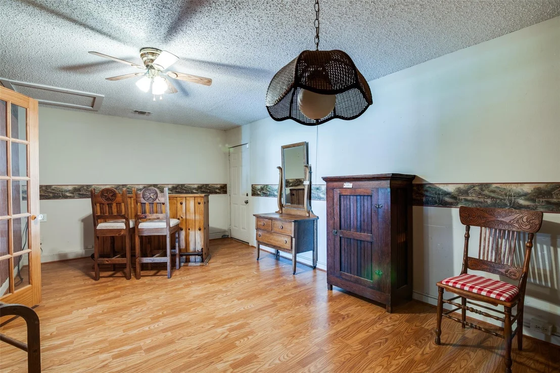 Photo of 464 VZ County Road 2120