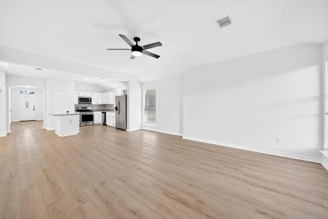 Photo of 7606 Harbor Drive