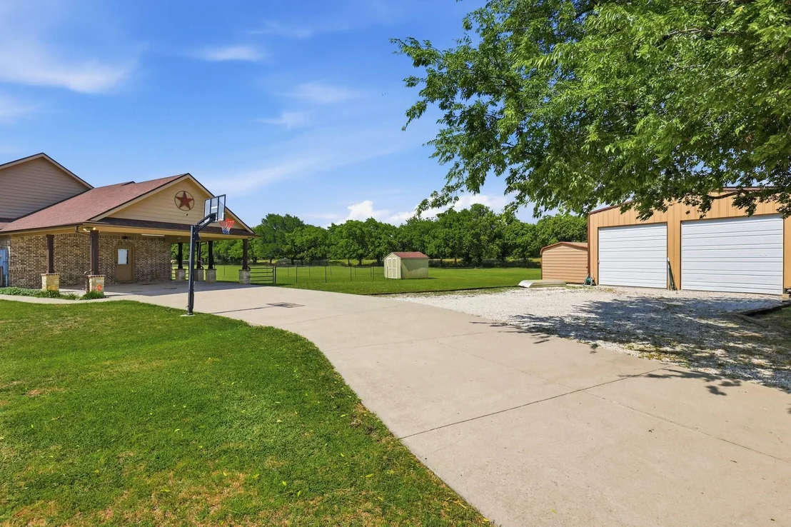 Photo of 11480 Chisum Road