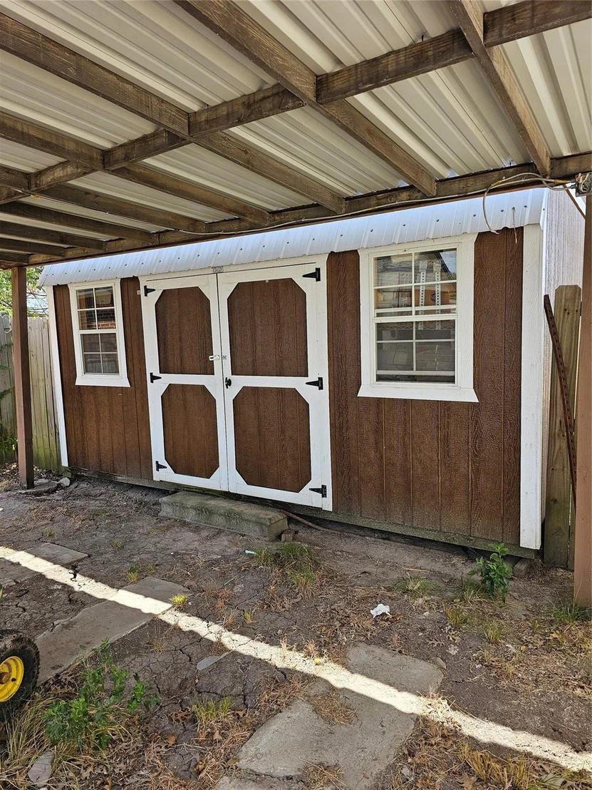 Photo of 5118 Brookview Circle