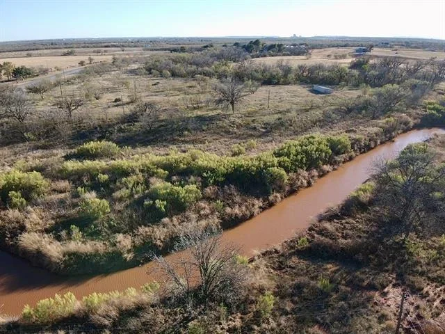 Photo of 5900 W Lake Road