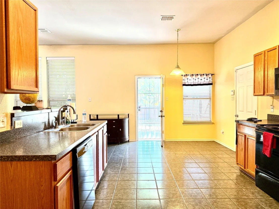 Photo of 193 Rolling Court